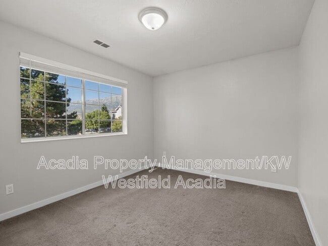 Building Photo - 100 E 600 S