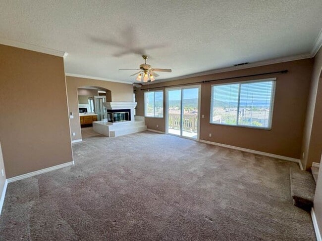 Building Photo - COMING SOON! Large Murrieta home available for LEASE!