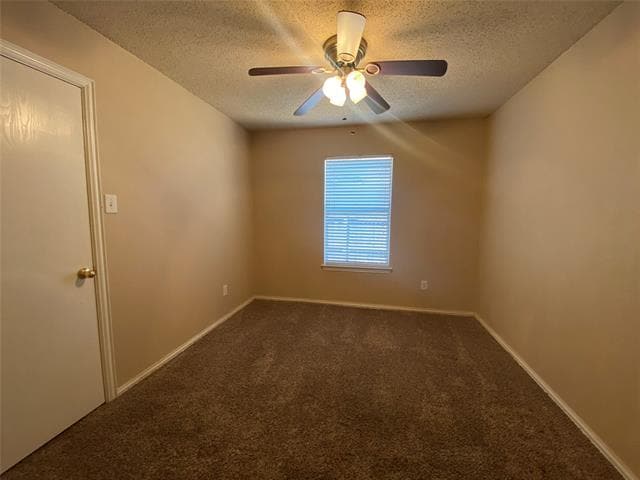 Building Photo - 1042 Palomino Dr