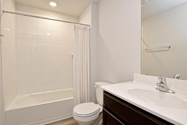 Building Photo - 508 Wyatt Wy