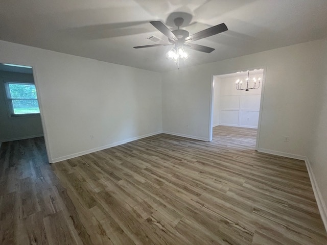 Building Photo - 620 Thomas Dr