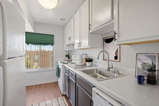 Building Photo - Washington Apartments