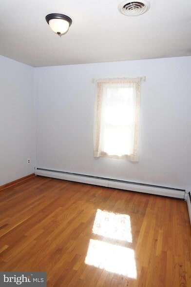 Building Photo - 7135 Bowers Rd