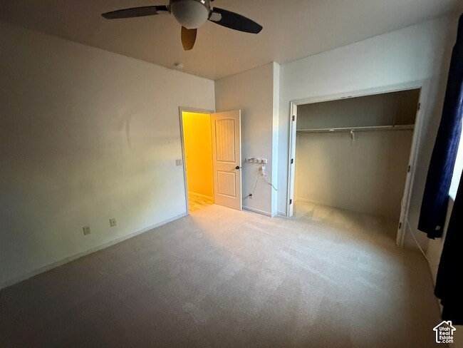 Building Photo - 2596 Hidden Canyon Dr
