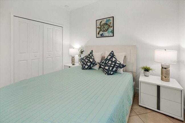 Building Photo - 5161 Coral Reef Wy