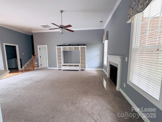 Building Photo - 108 Avaclaire Way