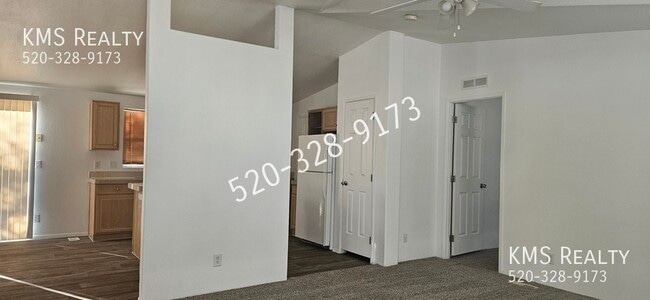 Building Photo - 6092 E Ship Rock Dr