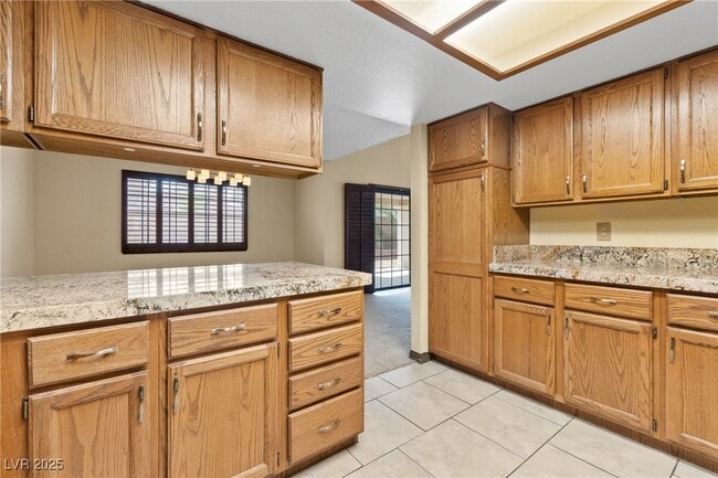 Building Photo - 3963 Tudur Ln