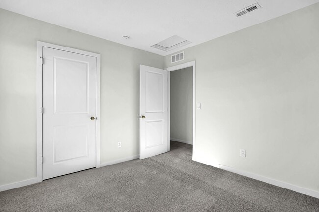 Building Photo - Stunning 4-Bedroom Home in New Constructio...