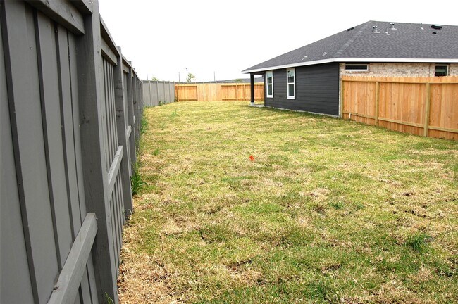 Building Photo - 7702 Sleek Flock Ln