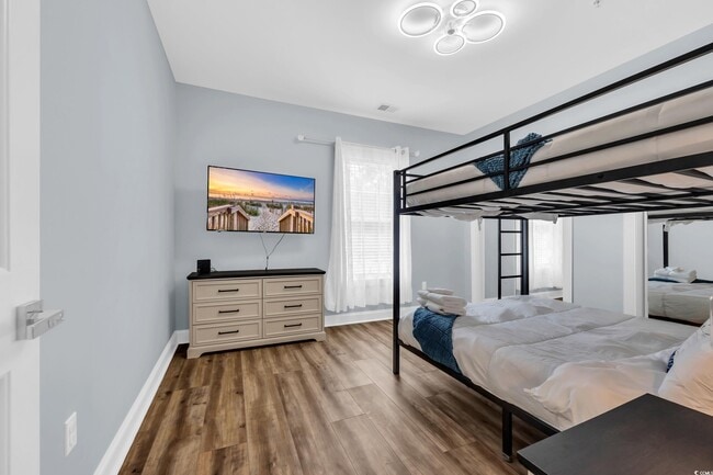 Building Photo - 4821 Luster Leaf Cir