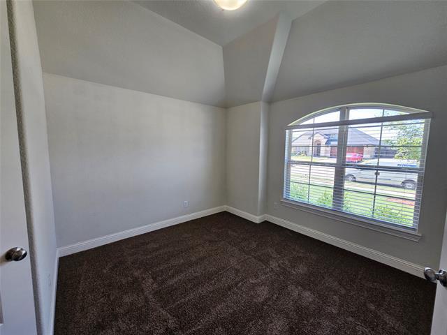 Building Photo - 210 Lariat Trail