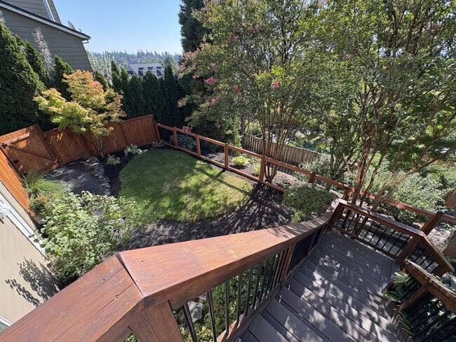 Building Photo - 10630 SW Kable St