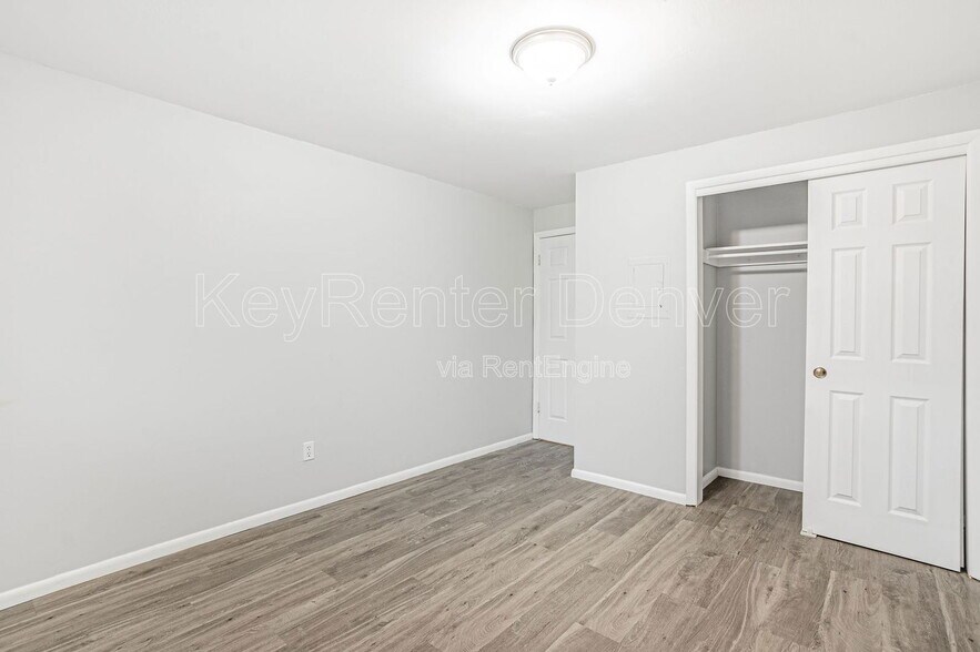 Building Photo - 1280 Zephyr St