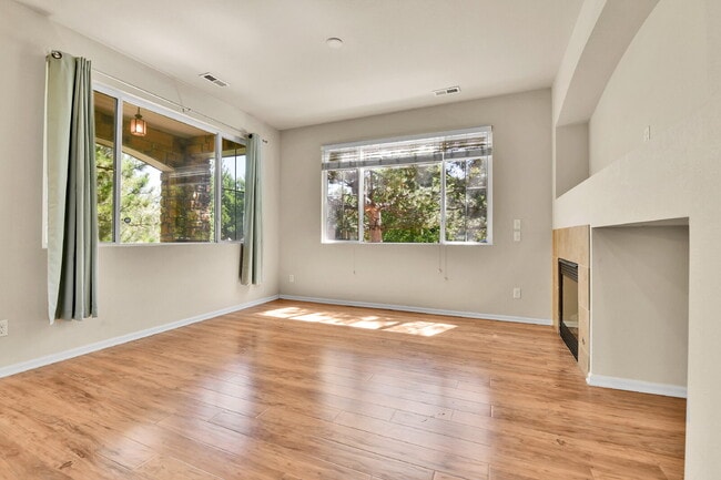 Building Photo - $2,550.00, 2, 2-bed, 2 bath in Northglenn ...