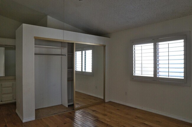 Building Photo - 77818 Calypso Rd