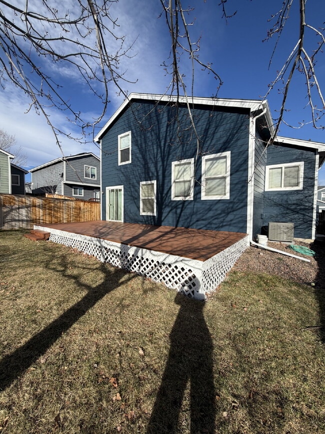 Building Photo - 9928 Saybrook St