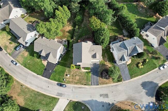 Building Photo - 719 Biggin Pond Rd