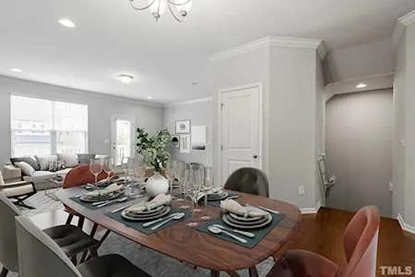 Building Photo - 2230 Chattering Lory Ln