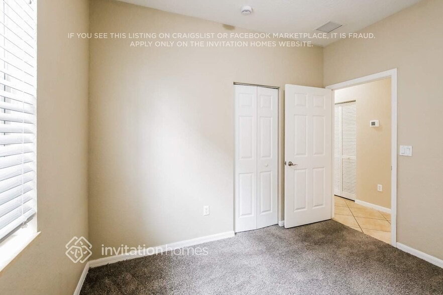 Building Photo - 5817 Hampton Hills Blvd