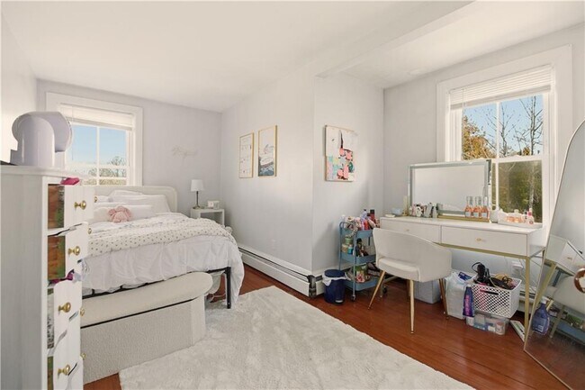 Building Photo - 22 Summer St