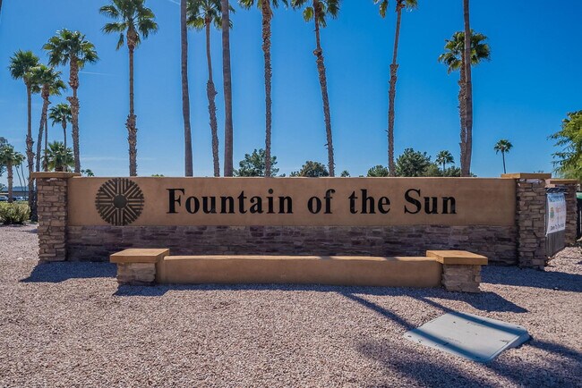 Building Photo - 650 S Arrowwood Way