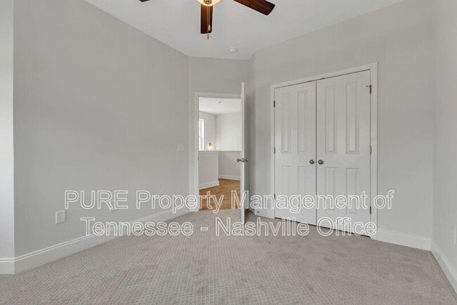 Building Photo - 4201 Camdale Dr