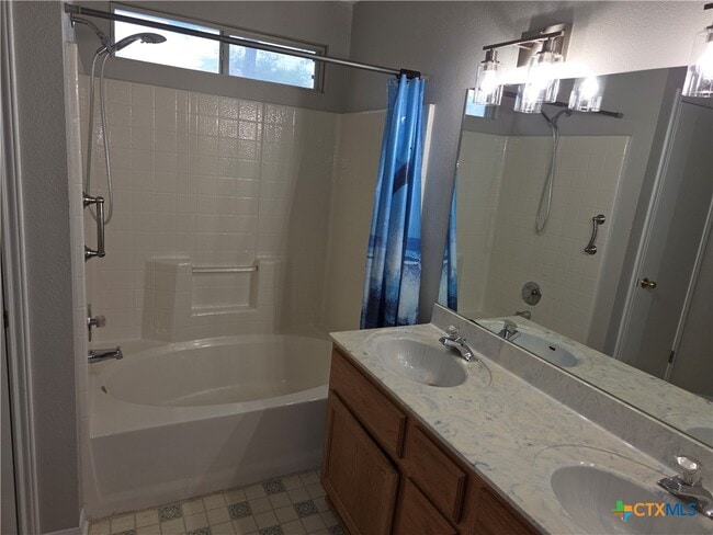 Building Photo - 4706 Hartrick Bluff Rd