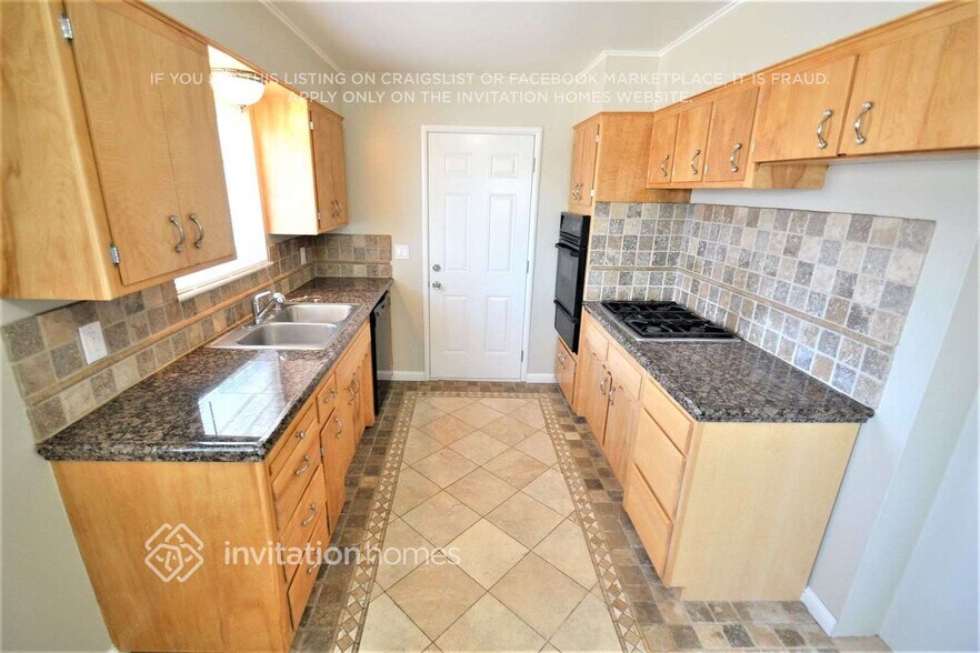 Building Photo - 801 Morgan Ln