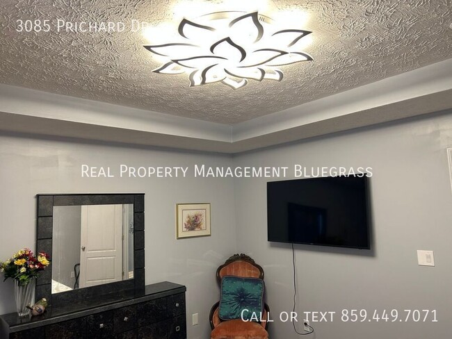 Building Photo - 3085 Prichard Dr