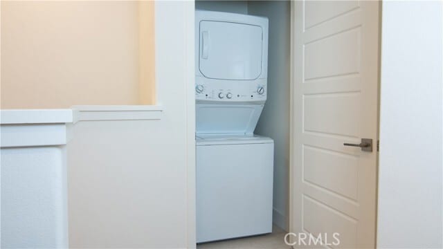 Building Photo - 18295 Maidenhair Wy