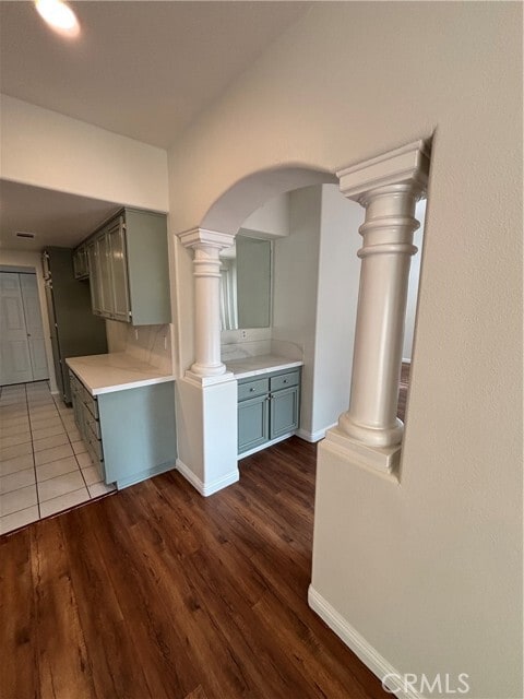 Building Photo - 69 Giotto