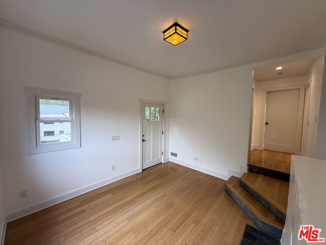 Building Photo - 2234 Laurel Canyon Blvd