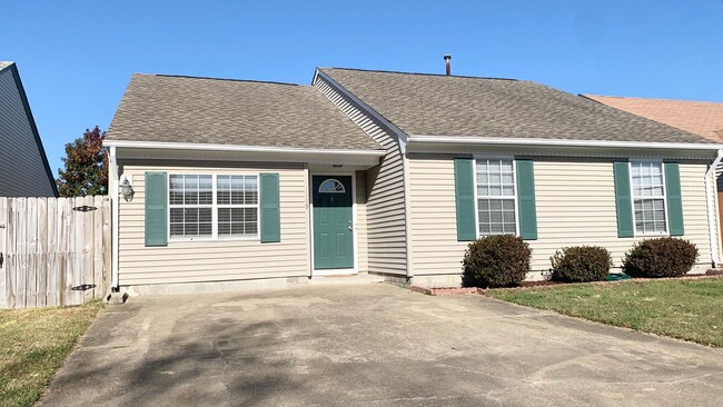 Primary Photo - Cute single family home in Ocean Lakes