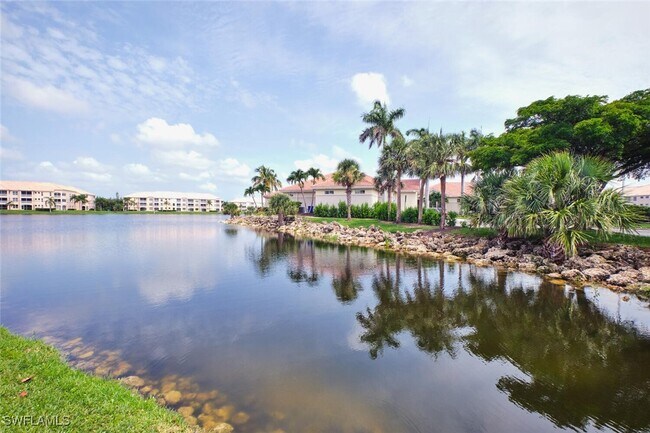 Building Photo - 9100 Southmont Cove