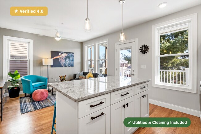 Building Photo - Furnished Bedroom with Private Bath in East Boston