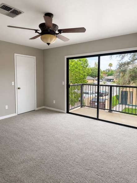 Building Photo - 361 N Capitola Ct