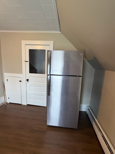 Building Photo - 6452 Collamer Rd