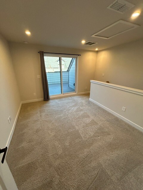 Building Photo - 6155 Station Crossing Ave