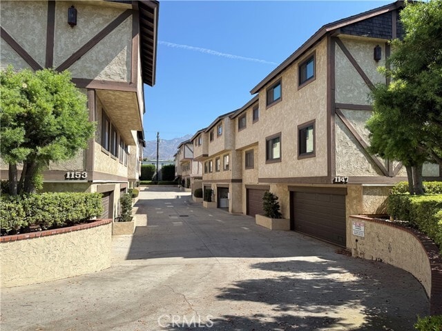 Building Photo - 1147 Arcadia Ave