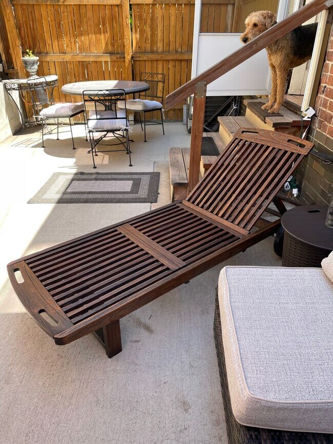 Building Photo - Charming duplex available in Cherry Creek North, one of Denver’s most sought-after neighborhoods!