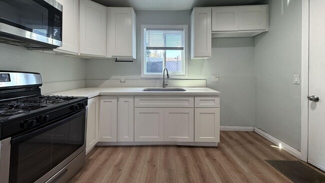 Building Photo - 7228 San Francisco St