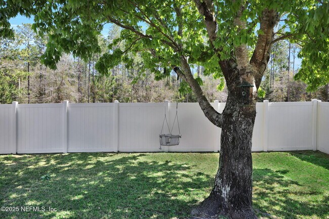 Building Photo - 16301 Magnolia Grove Way