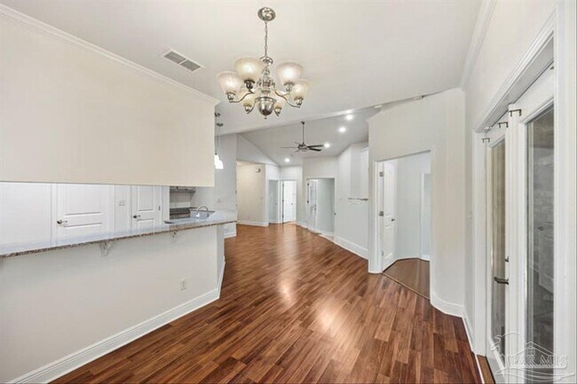 Building Photo - 3385 Montecito Blvd