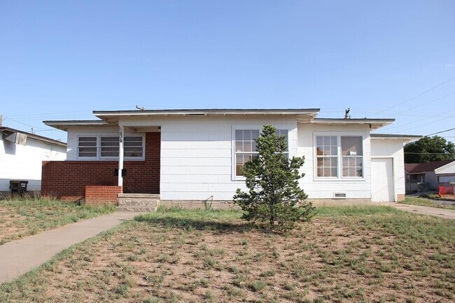 Primary Photo - 1500 Tucson Rd