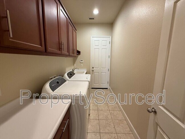 Building Photo - 1086 Harvest Mill Dr