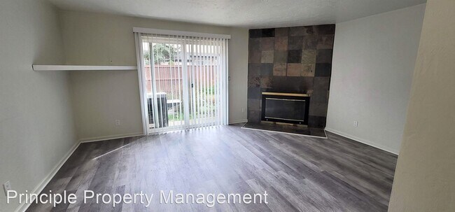 Primary Photo - 2 br, 1.5 bath House - 1488 Fetters Loop