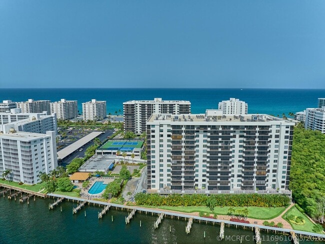 Building Photo - 3420 S Ocean Blvd
