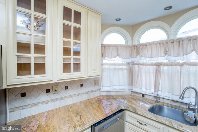 Building Photo - 1529 Margaret Ct