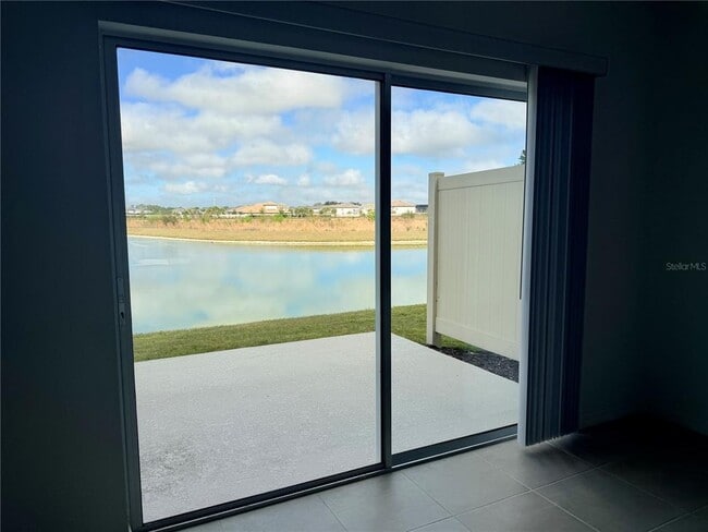 Building Photo - 2397 Paravane Wy